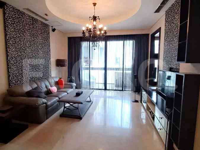 Dijual Apartemen 3 BR, Lantai 5, Luas 130 m2 di Gatot Subroto 2