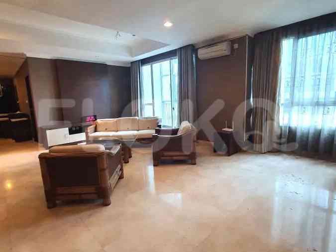 167 sqm, 15th floor, 3 BR apartment for sale in Cipete 1