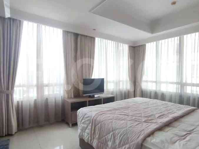 201 sqm, 17th floor, 4 BR apartment for sale in Setiabudi 6