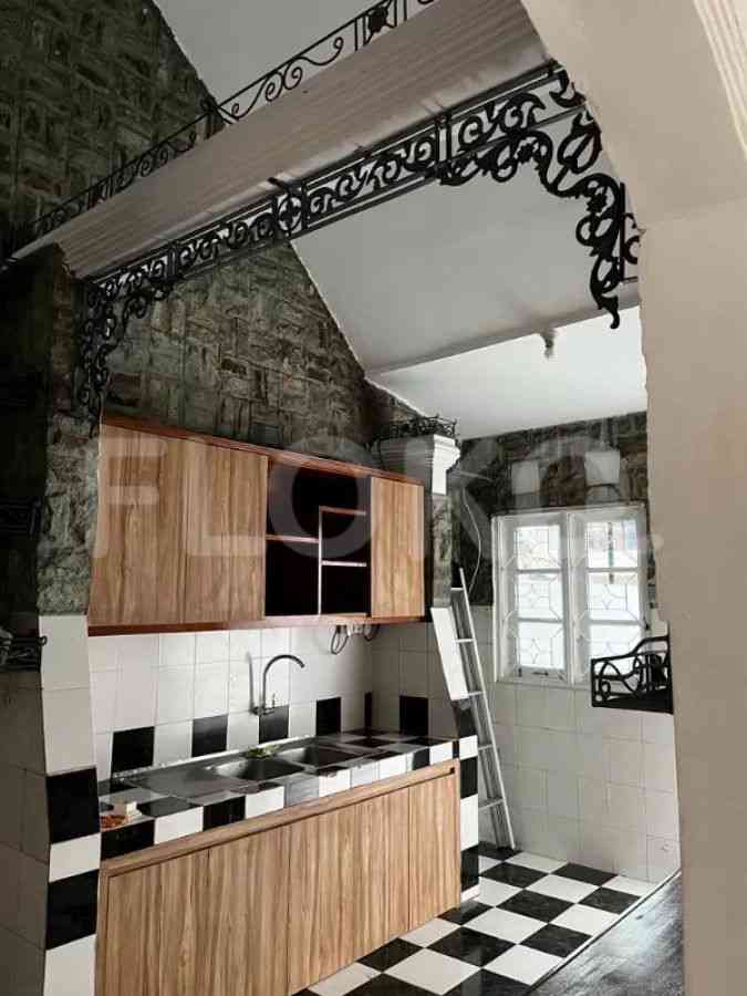 250 sqm, 5 BR house for rent in Griya Loka, BSD 17