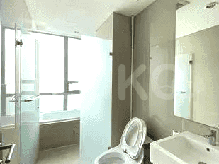 Dijual Apartemen 3 BR, Lantai 30, Luas 151 m2 di Kembangan 8