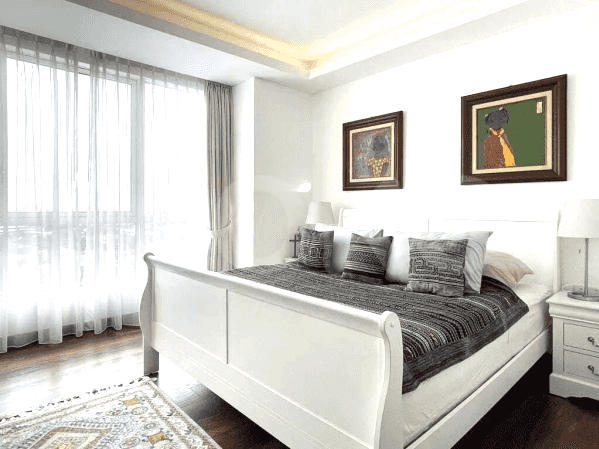 403 sqm, 10th floor, 4 BR apartment for sale in Kebayoran Lama 6