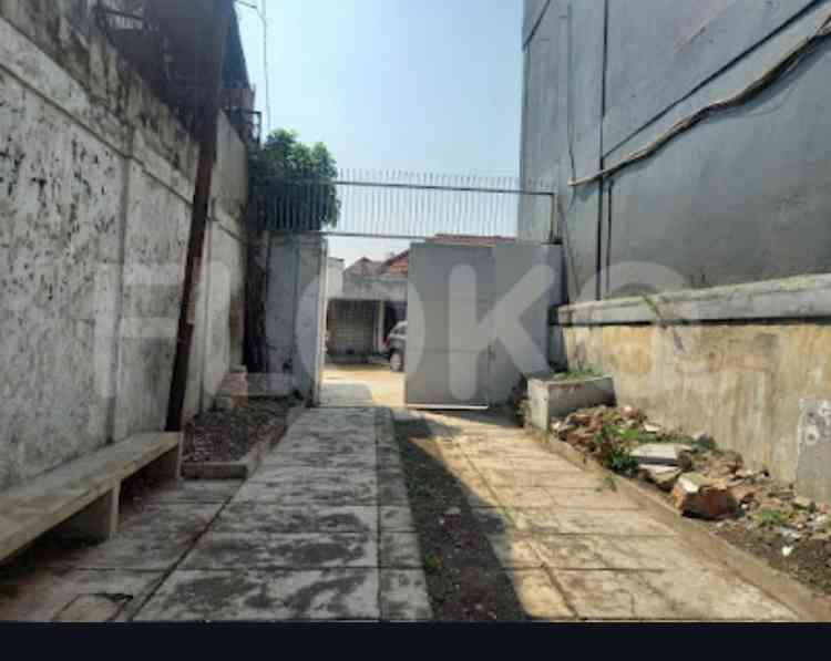 1280 sqm, Land for Rent in JL. MT Haryono, Pejaten 3