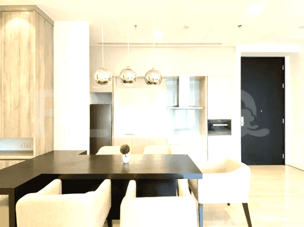 Dijual Apartemen 2 BR, Lantai 17, Luas 136 m2 di Setiabudi 4