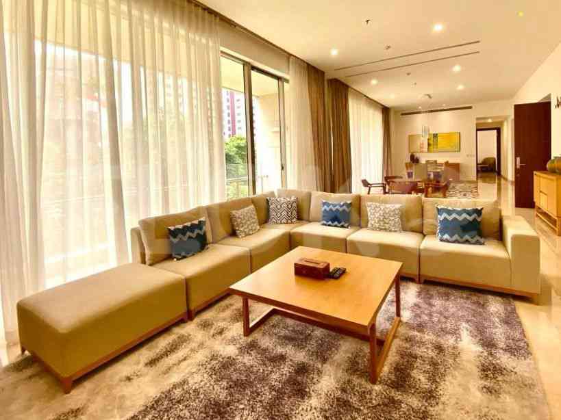 Dijual Apartemen 4 BR, Lantai 25, Luas 340 m2 di Gandaria 2