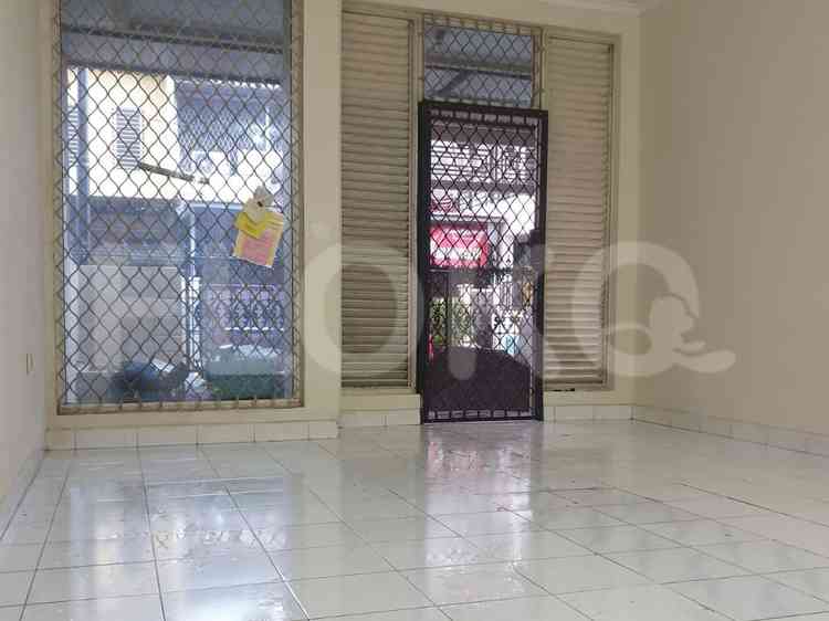 90 sqm, 2 BR house for rent in Taman Modern, Cakung 1