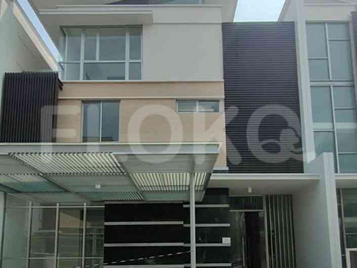 300 sqm, 4 BR house for rent in Golf Island Cluster Mozart, Kamal Muara 21