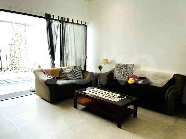 160 sqm, 160 BR house for sale in Jl. Mampang Prapatan X, Mampang 11