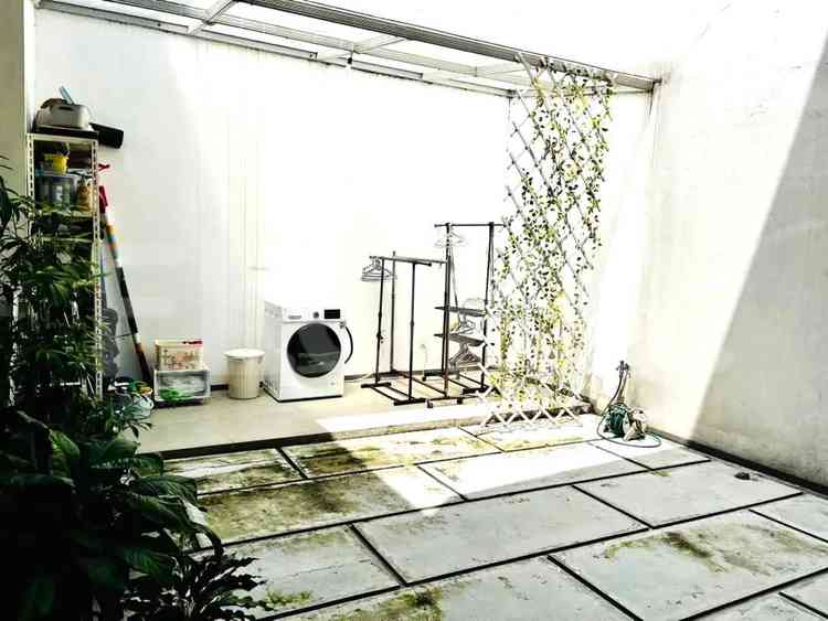 160 sqm, 160 BR house for sale in Jl. Mampang Prapatan X, Mampang 12