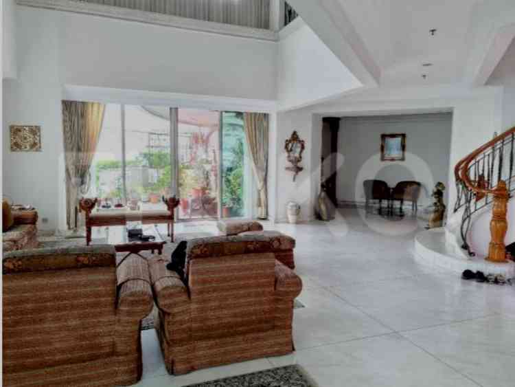 Dijual Apartemen 5 BR, Lantai 22, Luas 830 m2 di Teuku Nyak Arief 6