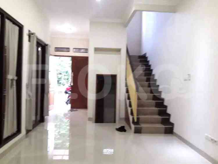 180 sqm, 4 BR house for sale in Jl. Zamrud, Cilandak 2