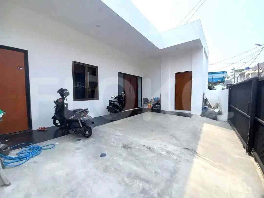 160 sqm, 4 BR house for sale in Jl. Rawa Simprug, Grogol 4