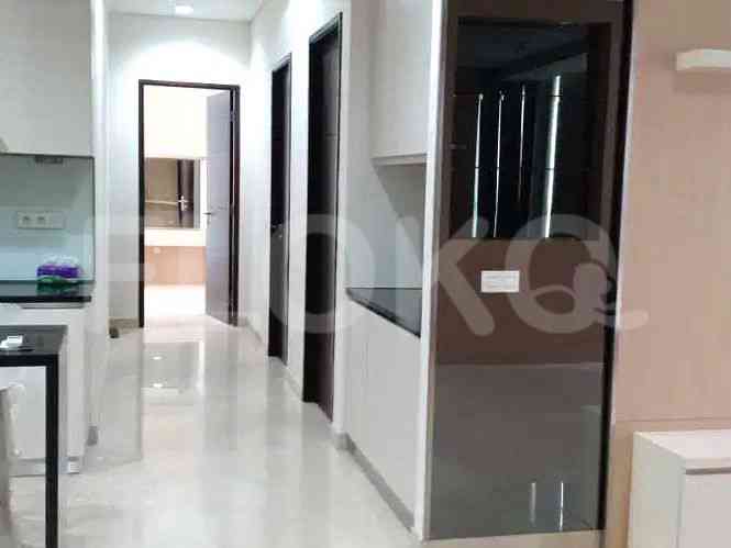 146 sqm, 5th floor, 4 BR apartment for sale in Senayan 1