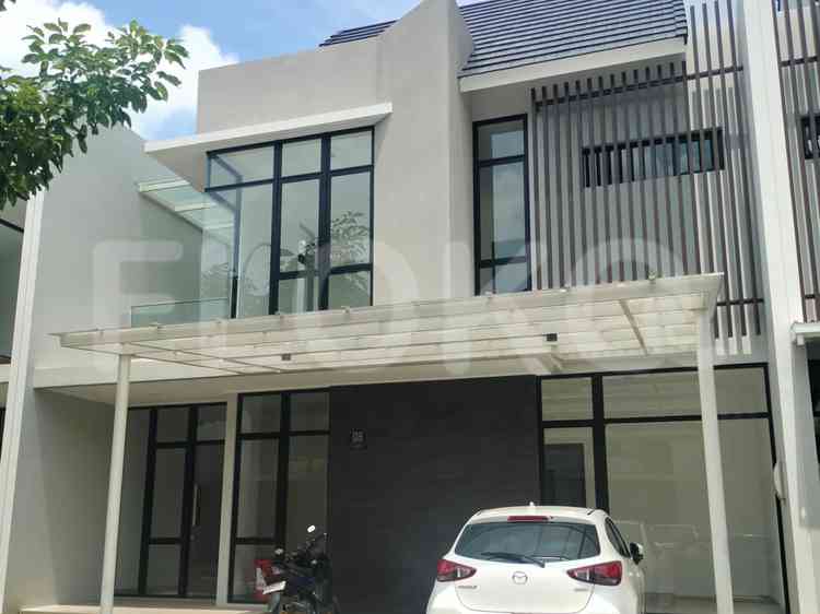 Disewakan Rumah 4 BR, Luas 200 m2 di Pantai Indah Kapuk 2, Kamal Muara 1