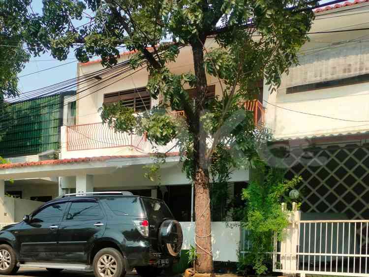 Dijual Rumah 4 BR, Luas 500 m2 di Palmerah, Palmerah 1