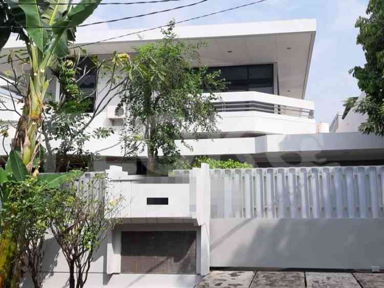 Disewakan Rumah 5 BR, Luas 509 m2 di Jl. Permata Hijau, Grogol 1