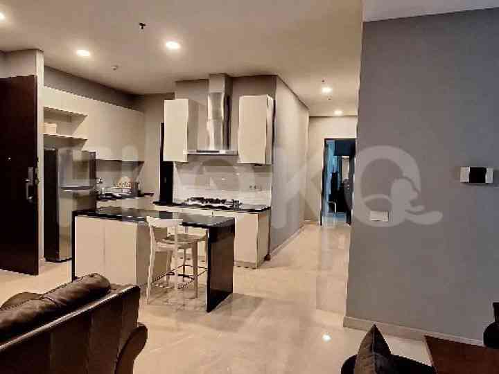 Dijual Apartemen 3 BR, Lantai 2, Luas 146 m2 di Senayan 3