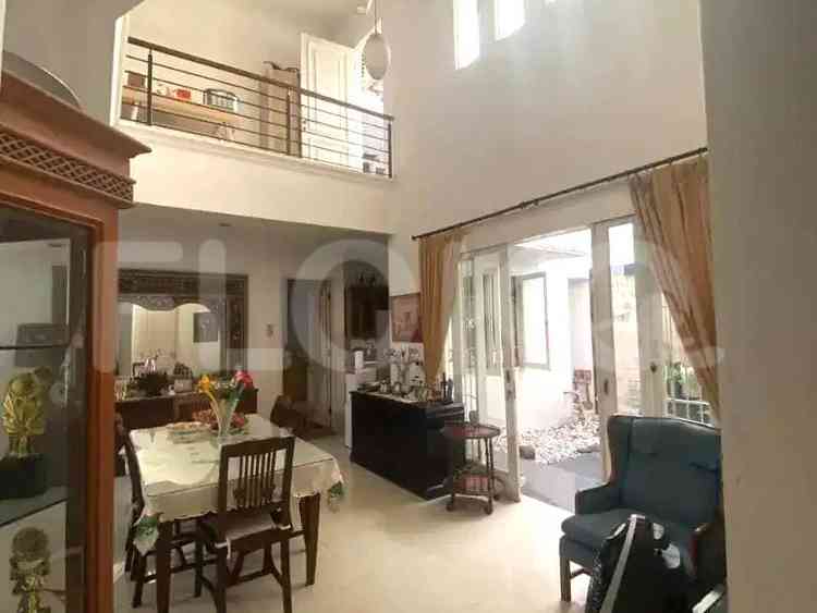 Dijual Rumah 4 BR, Luas 338 m2 di Jl. Asgo, TB Simatupang 3