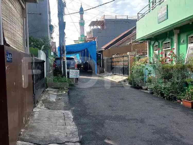 100 sqm, 3 BR house for sale in Jl. Haji Nurisan Pondok Pinang, Pondok Indah 5