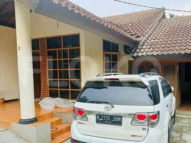 Dijual Rumah 2 BR, Luas 300 m2 di Ciputat, Ciputat 1