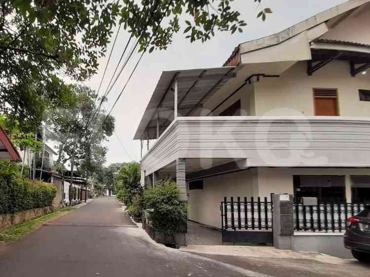 380 sqm, 9 BR house for rent in Jati padang, Pasar Minggu 2