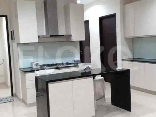 Dijual Apartemen 4 BR, Lantai 5, Luas 146 m2 di Senayan 5