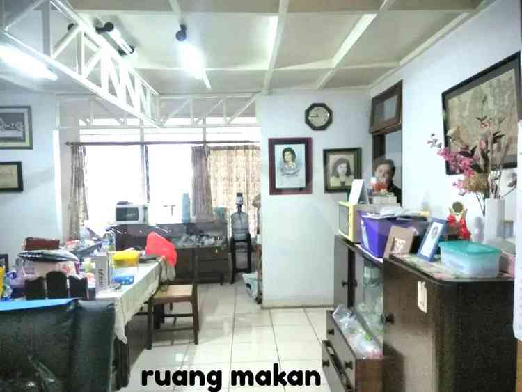 192 sqm, 3 BR house for sale in Jl. Pulo Gayung, Pondok Indah 4