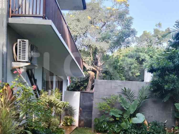 Disewakan Rumah 4 BR, Luas 230 m2 di Fatmawati, Cilandak 2