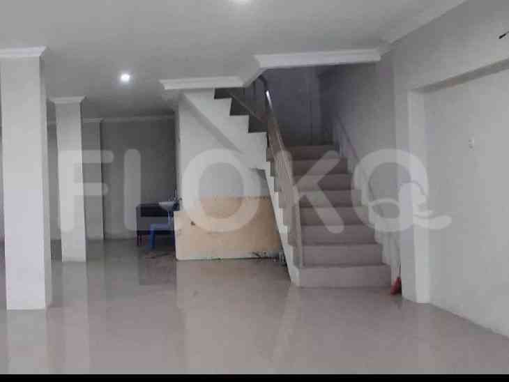 120 sqm, shophouse for rent in Narogong, Bekasi Timur 2