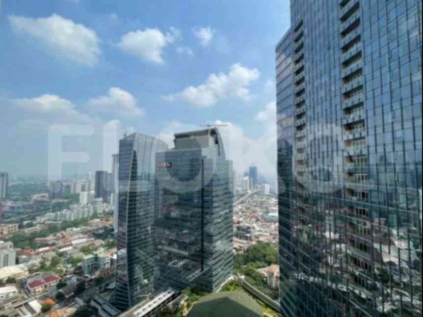 174 sqm, 14th floor, 3 BR apartment for sale in Kuningan 2