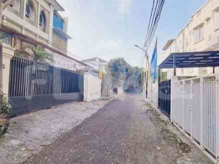 Dijual Tanah Luas 293 m2 di Jl Puri Mutiara, Cipete 3