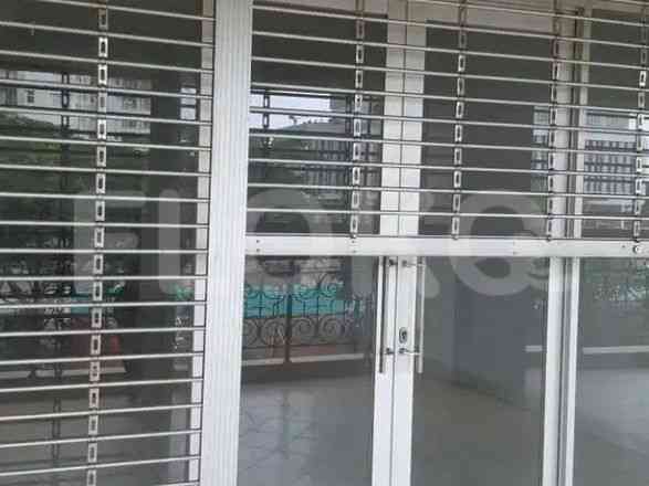 300 sqm, shophouse for sale in Grogol Petamburan, Bogor 1