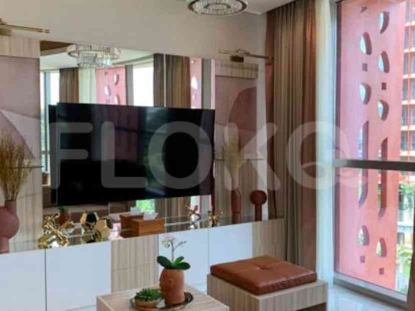 117 sqm, 2nd floor, 3 BR apartment for sale in Cilandak 3