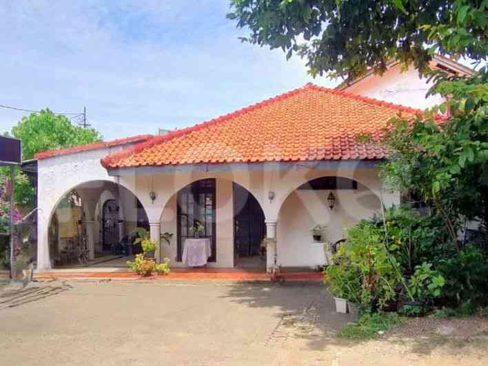 640 sqm, 15 BR house for sale in Salemba, Salemba 1