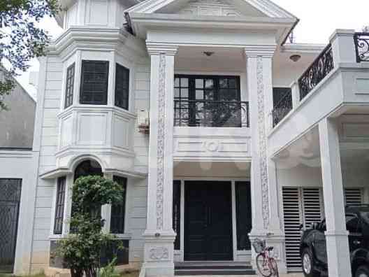 196 sqm, 4 BR house for rent in Deltamas, Cikarang 3