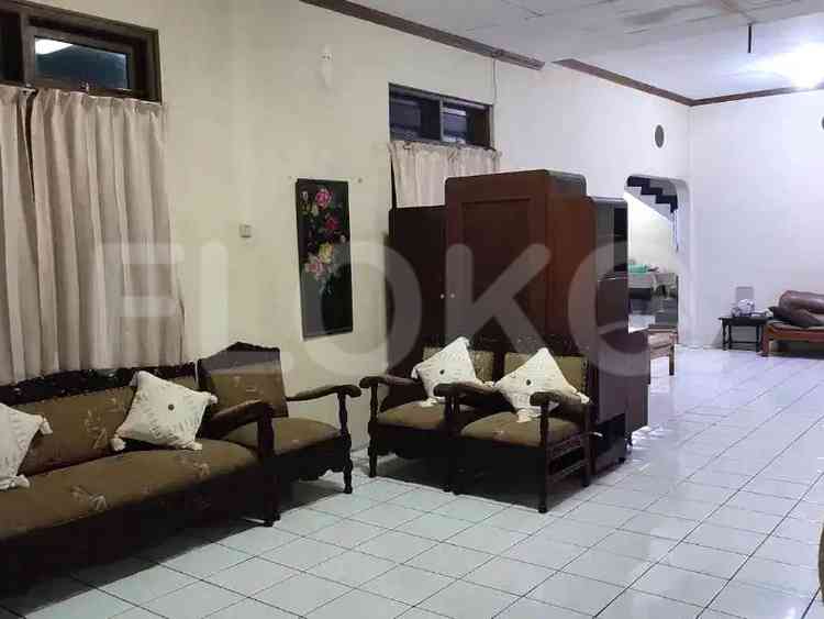 225 sqm, 5 BR house for sale in Jl. H. Awi, Jagakarsa, Ragunan 5