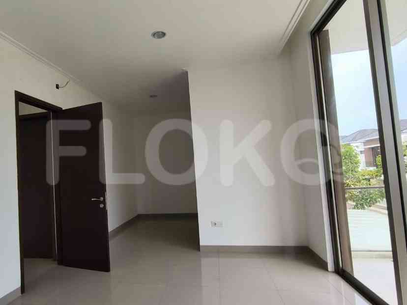 160 sqm, 4 BR house for rent in PIK 2, Kamal Muara 2