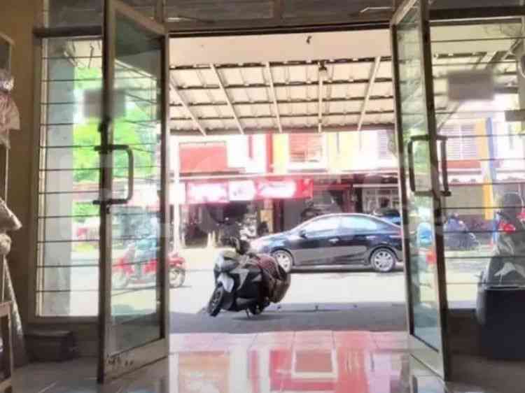 85 sqm, shophouse for sale in Graha Raya Bintaro, Bintaro 3