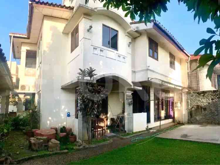 338 sqm, 4 BR house for sale in Jl. Asgo, TB Simatupang 1