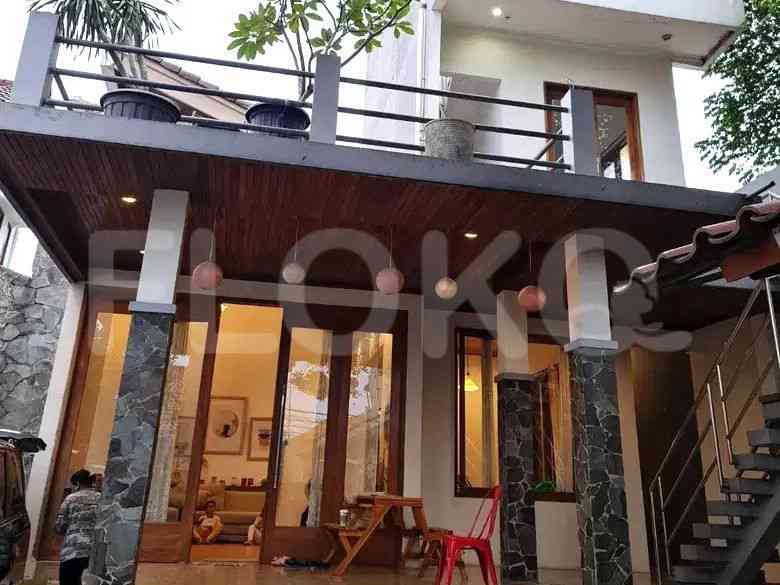 Dijual Rumah 4 BR, Luas 400 m2 di Jl. Rancho Indah, Pasar Minggu 7