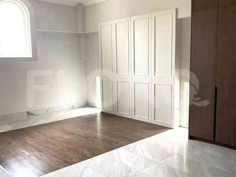 Dijual Rumah 6 BR, Luas 500 m2 di Jl. Tanah Kusir II, Pondok Indah 5