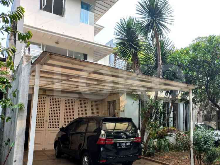 235 sqm, 4 BR house for rent in Lebak Bulus, Lebak Bulus 1