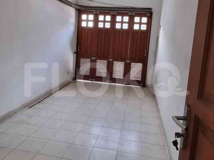 Disewakan Rumah 4 BR, Luas 230 m2 di Sunter, Sunter 1