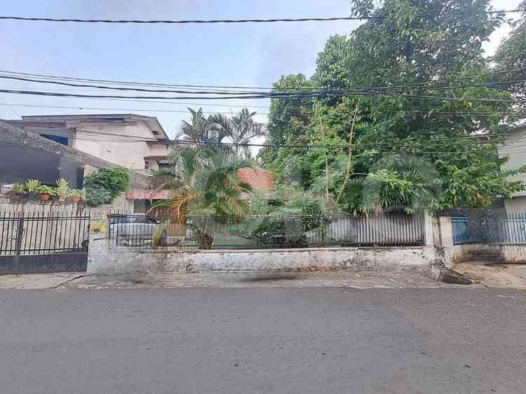 542 sqm, Land for Sale in Jl Raya Utama, Gandaria 1