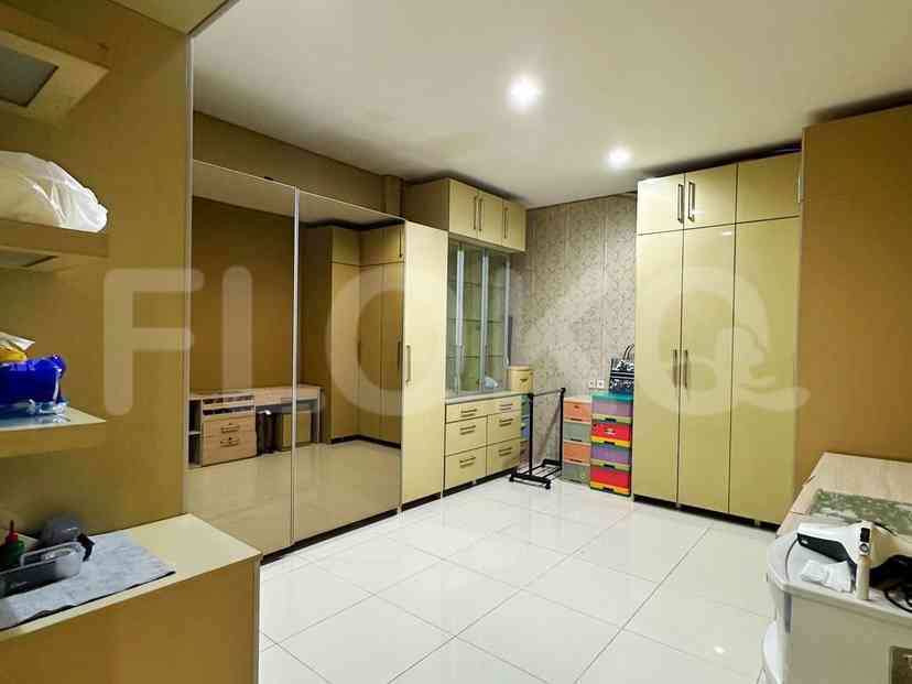 Dijual Rumah 4 BR, Luas 199 m2 di PIK, Kamal Muara 7