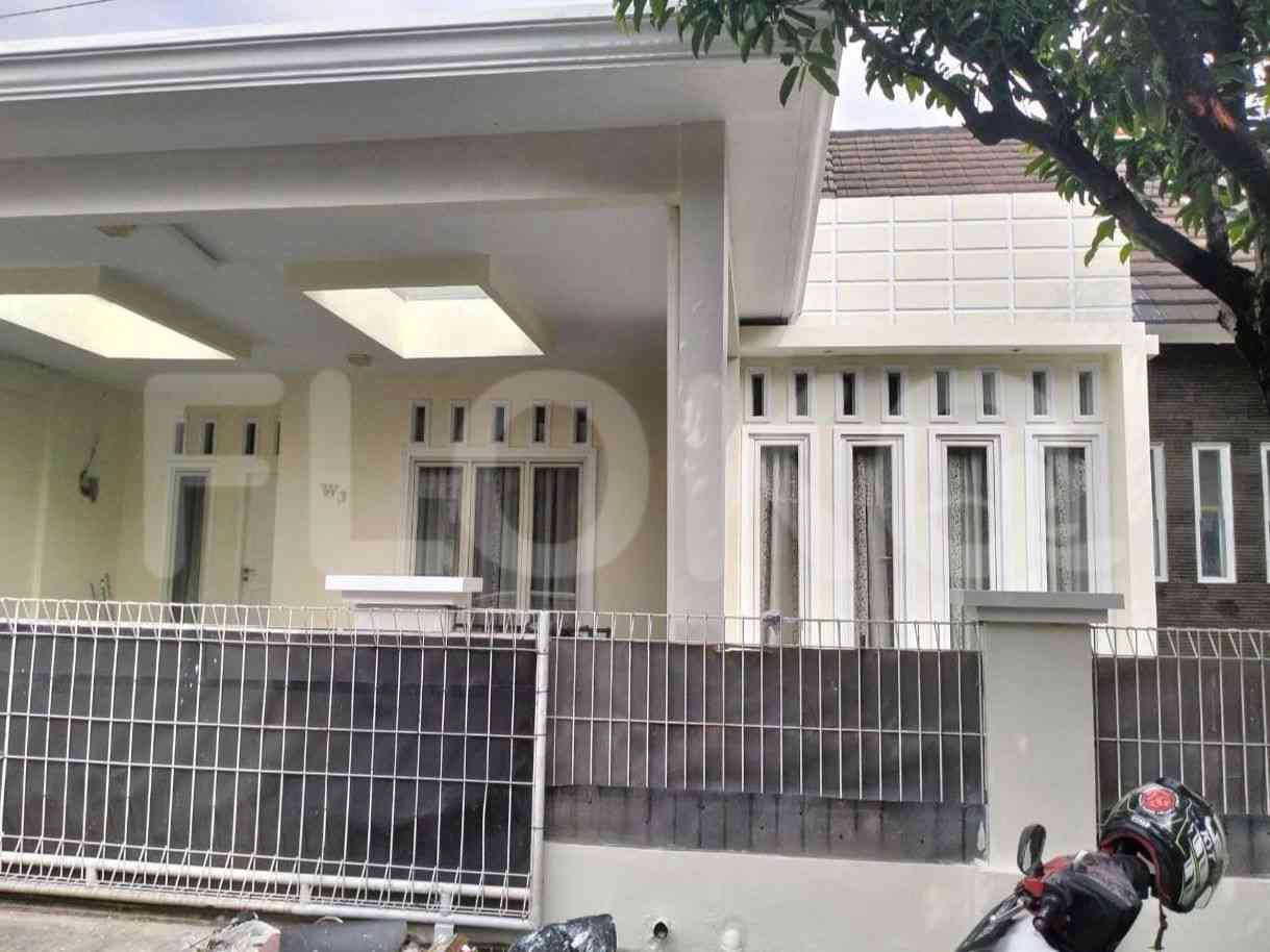 92 sqm, 3 BR house for rent in Kemang Pratama, Bekasi 1