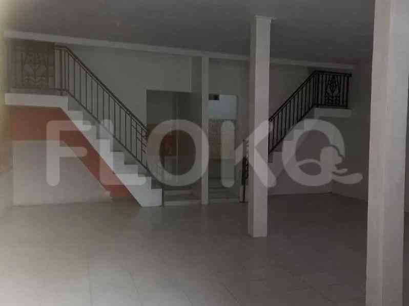 154 sqm, shophouse for rent in Bintara, Bekasi 3