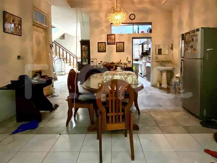 342 sqm, 4 BR house for sale in Petukangan, Ciputat 4