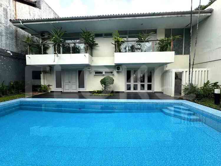 632 sqm, 4 BR house for sale in Jl. Kenanga Kavling B3, Pasar Minggu 8