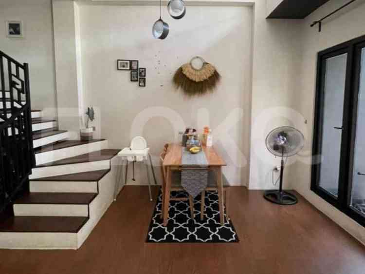 Dijual Rumah 2 BR, Luas 110 m2 di Bintaro, Bintaro 3